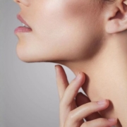 Ultrasuoni microfocalizzati per il ringiovanimento del collo